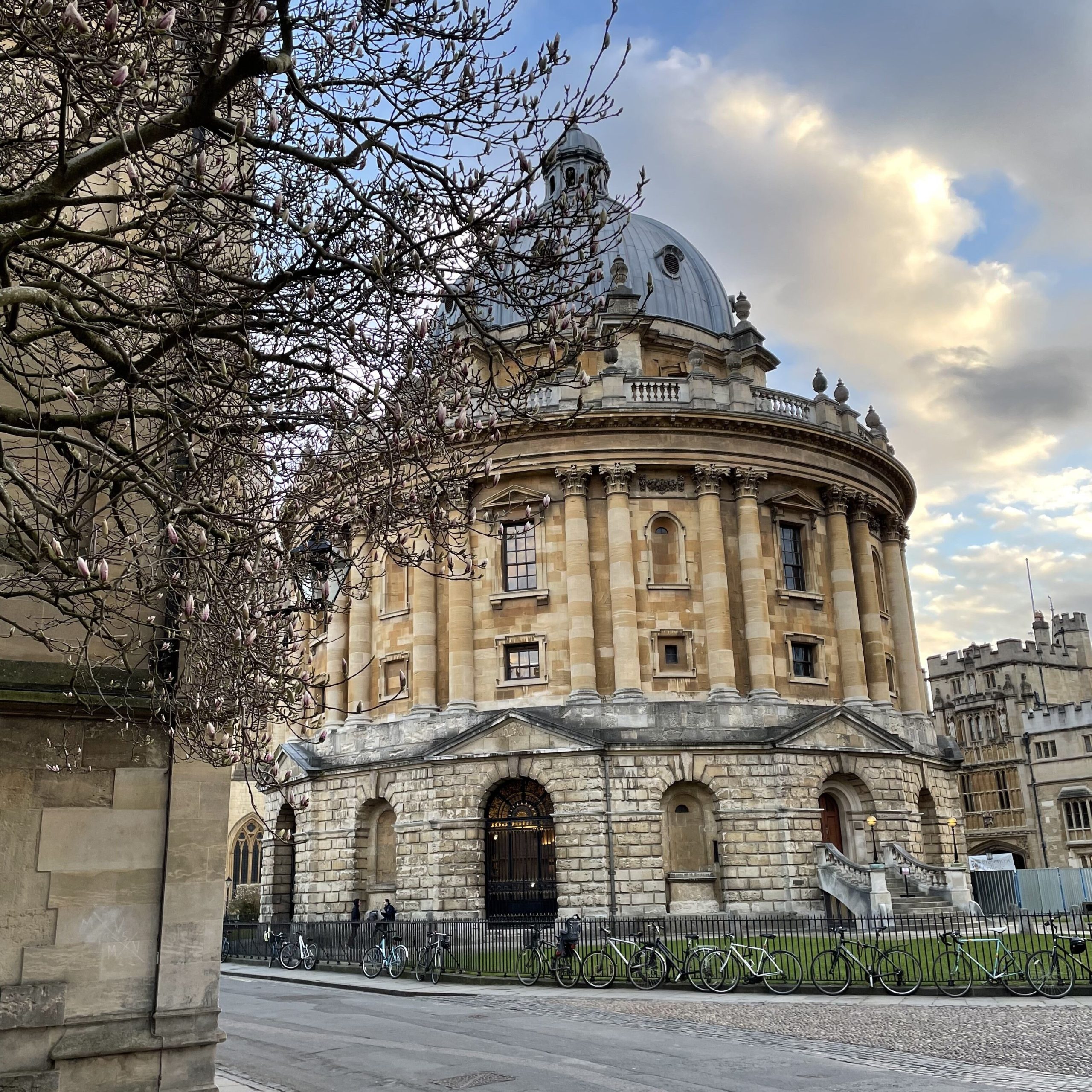 miDose Solutions at the UK Luminescence and ESR Meeting in Oxford, England